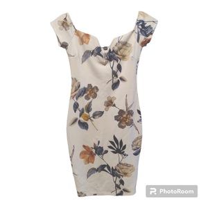 Forever 21 Floral Wired V Neck Midi Dress